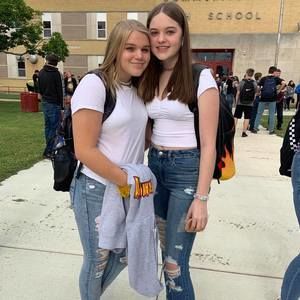 Meet your Posher, Buddy